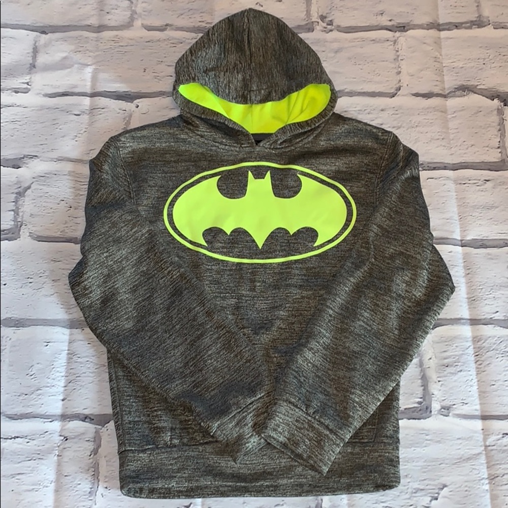 Boys XS (4/5 yrs) Batman hoodie.